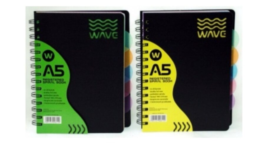 Sąsiuvinis su spirale plastikiniu viršeliu WAVE A5, 120l., langeliais