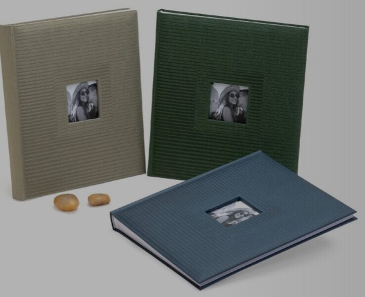 Albumas KPH FA-933 PURE 29x32 60psl  kampučiai/lipdukai  knyginio rišimo